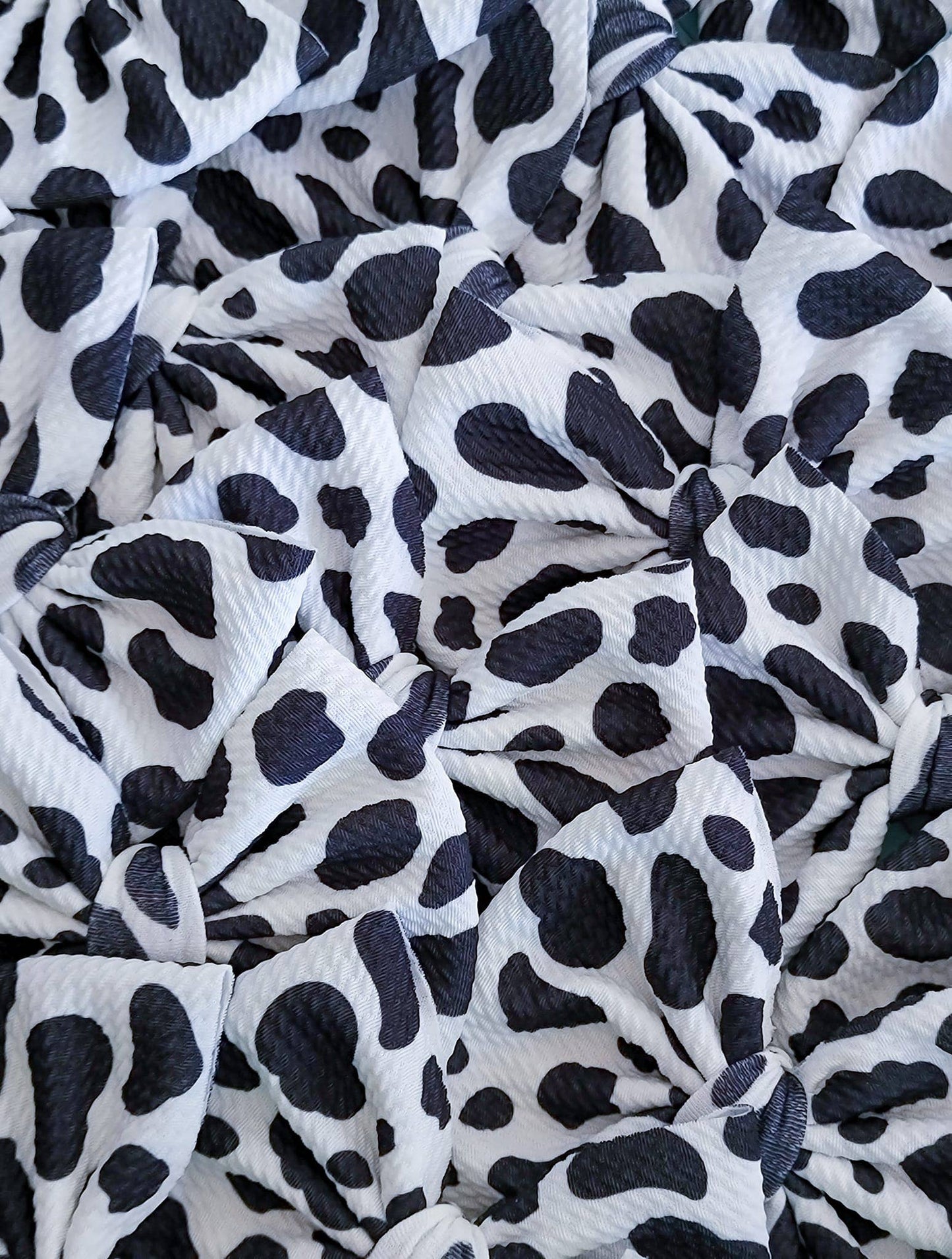 Savannah Bow-Black and White Cow