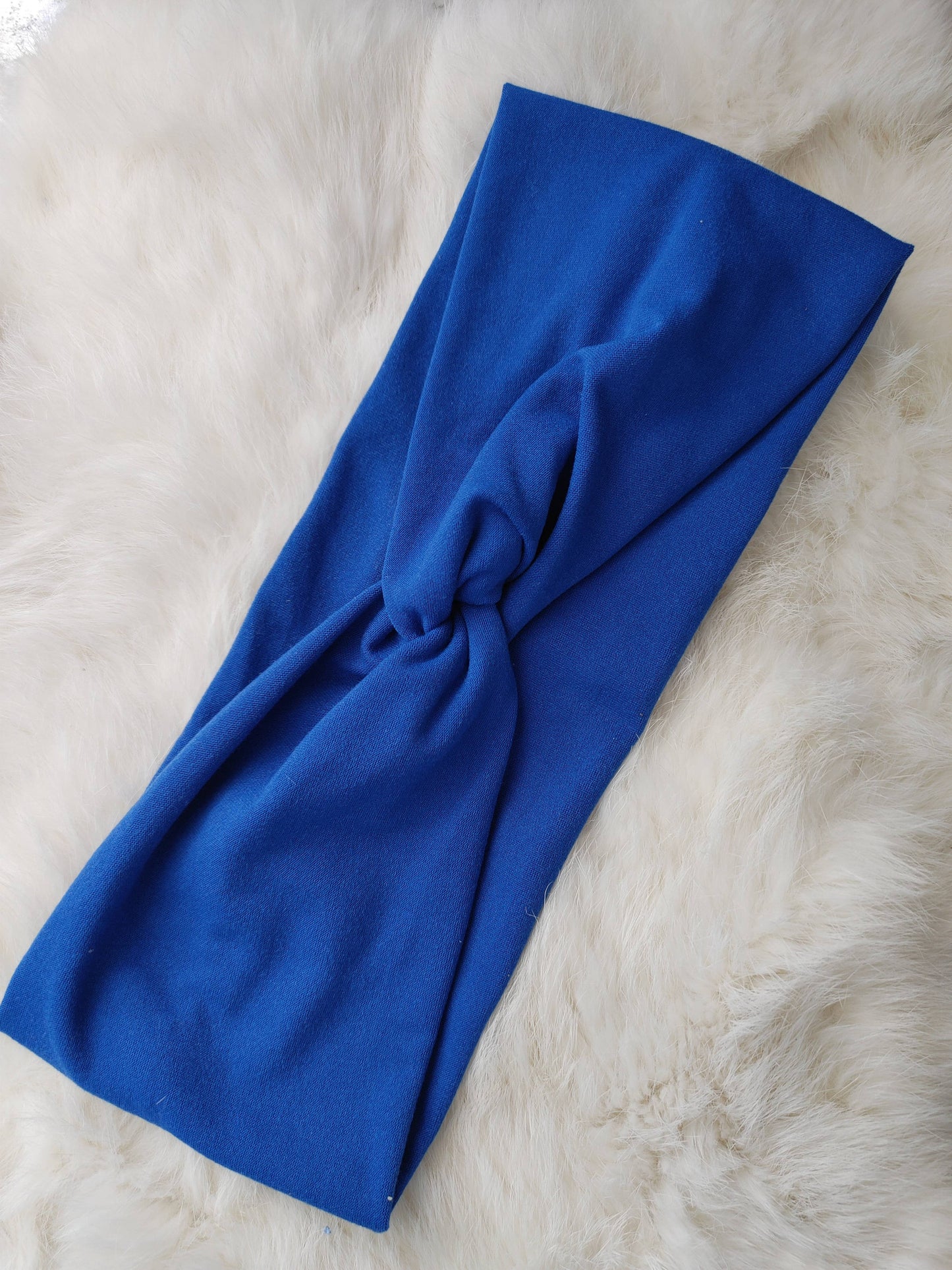 Royal Blue Willow Knot