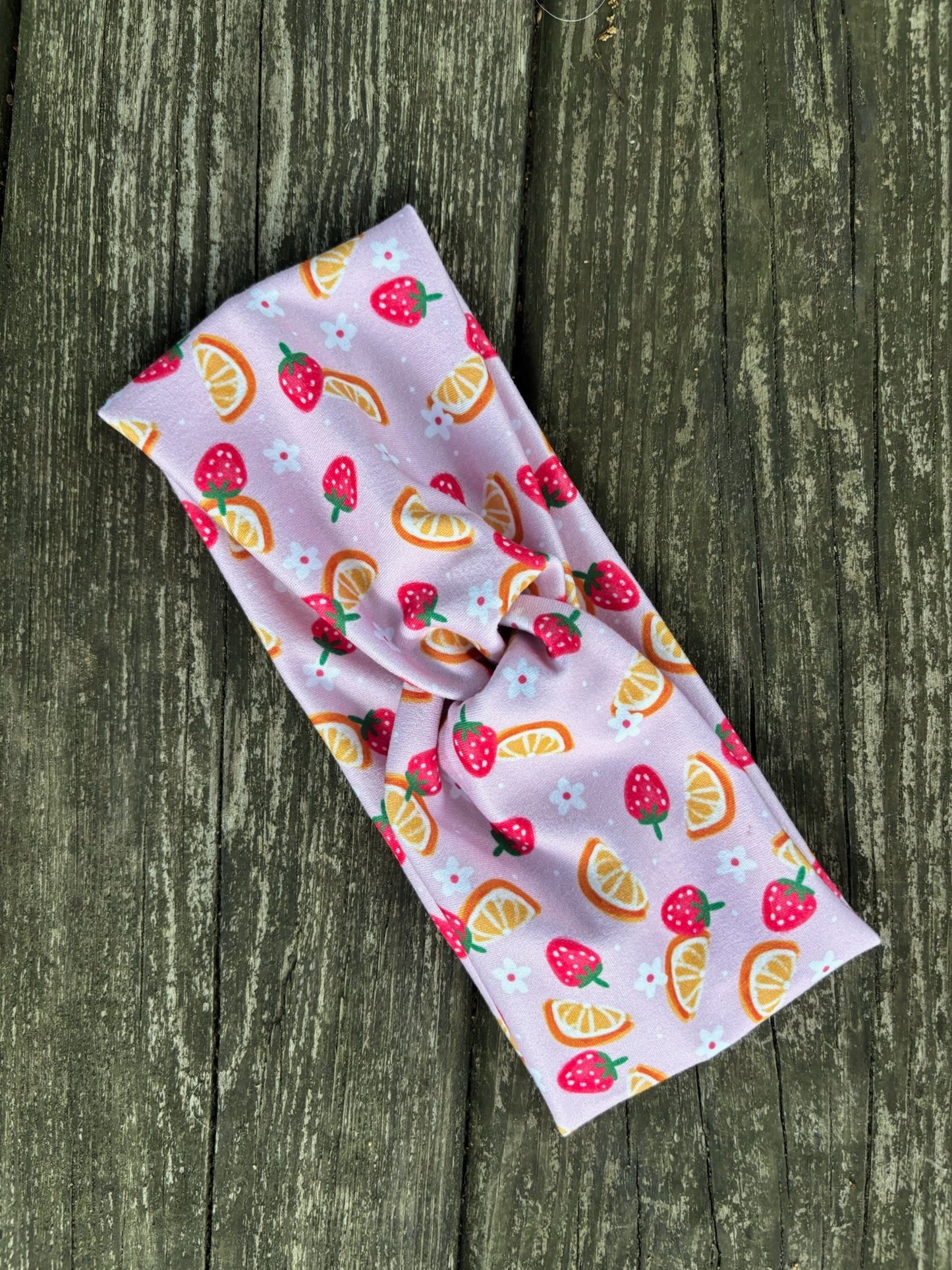 Strawberry Fields Willow Knot