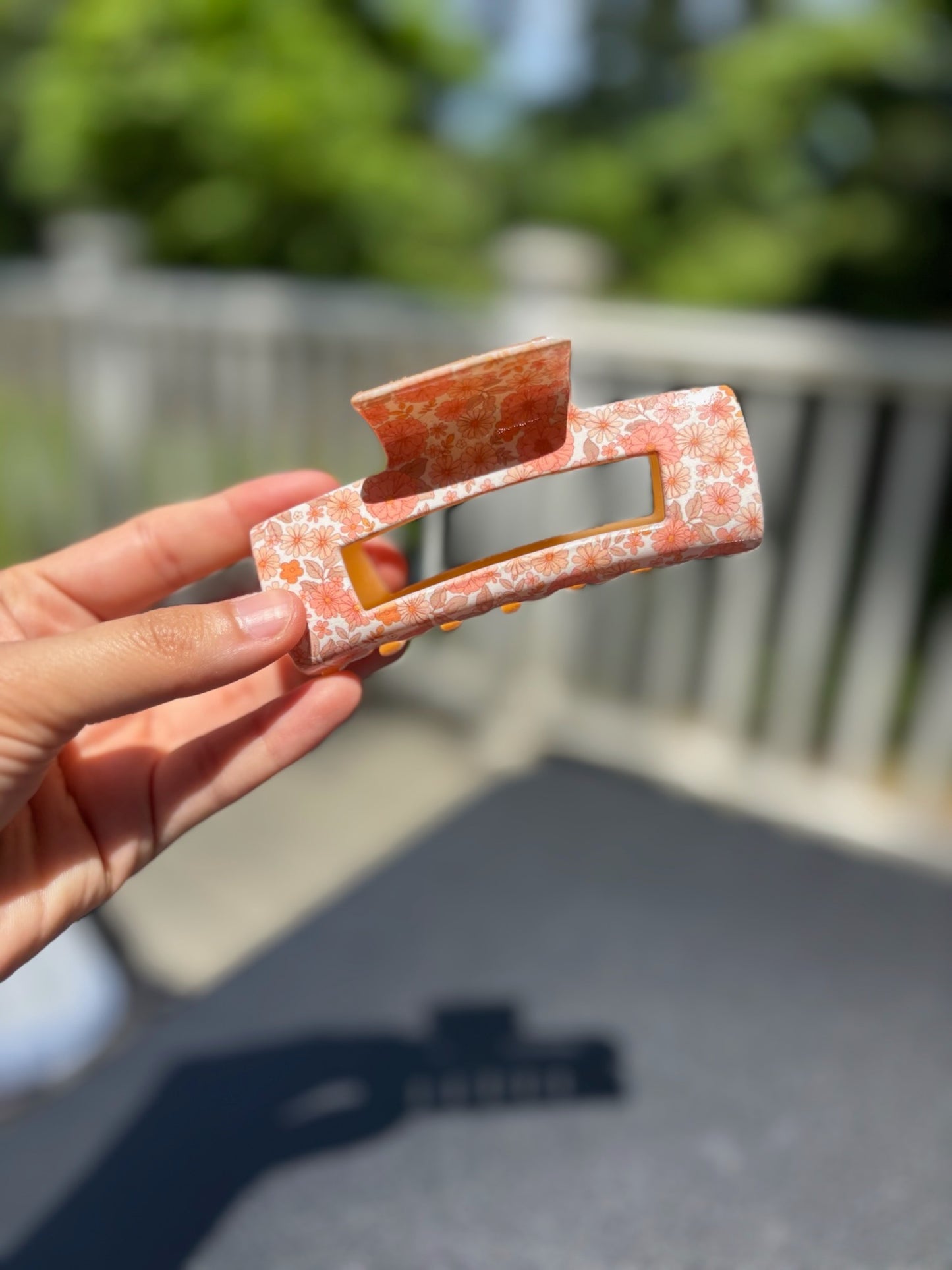 Spring Retro Peach Floral Claw Clip