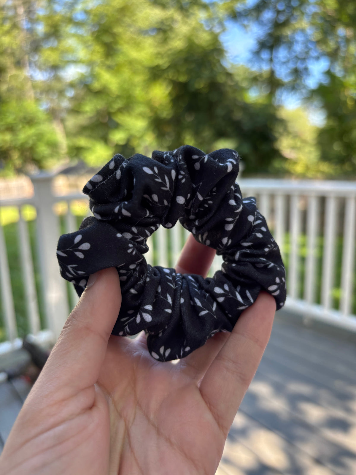 Wildflower Twig Black Scrunchie