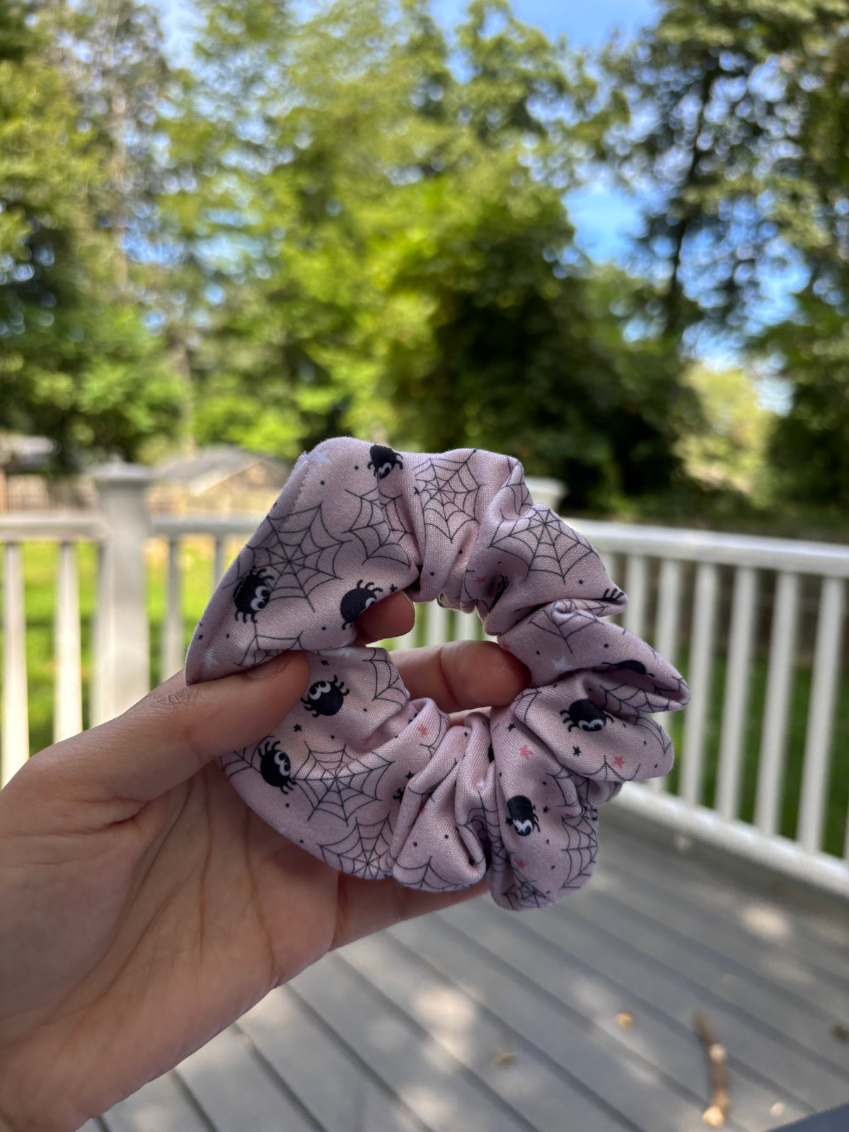 Itsy Bitsy Scrunchie