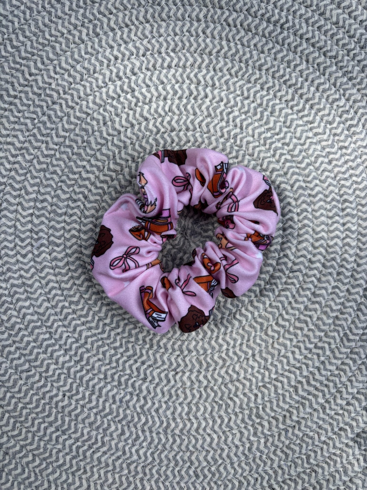 Dogs & Books Scrunchie