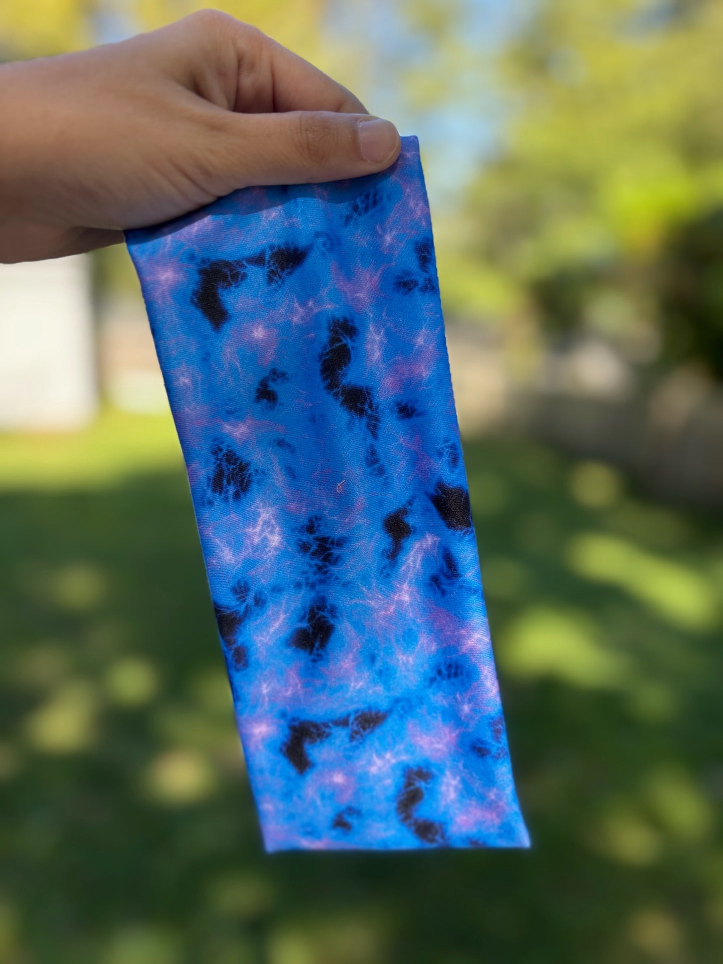 Electric Skies Willow Knot