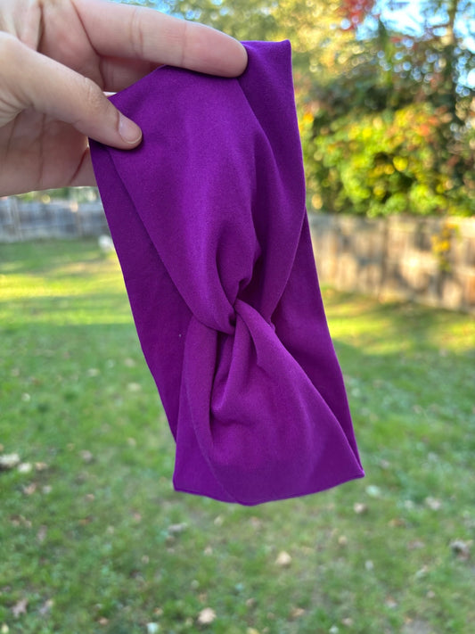 Violet Willow Knot