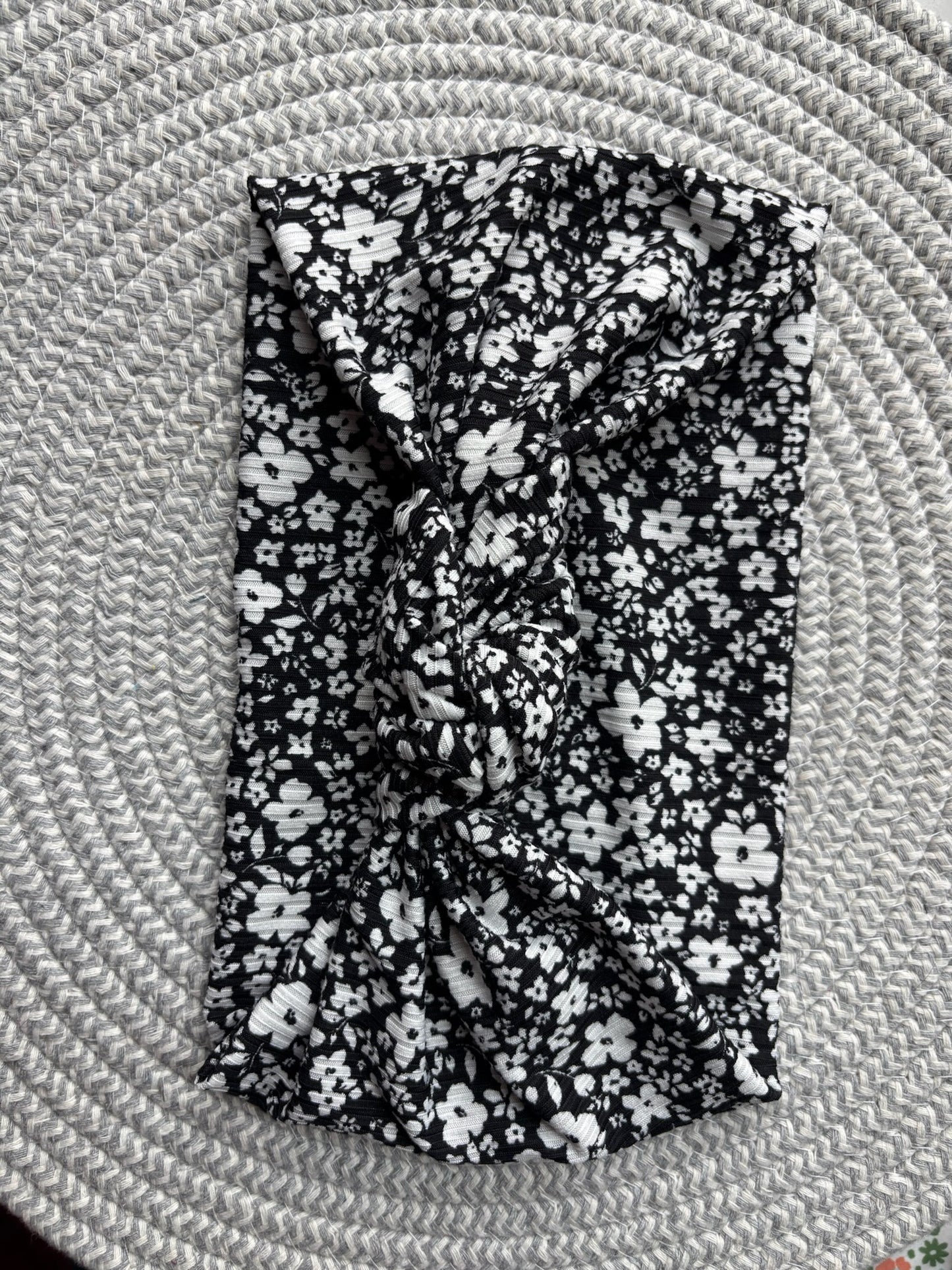White Ditsy Floral Chunky Top Knot