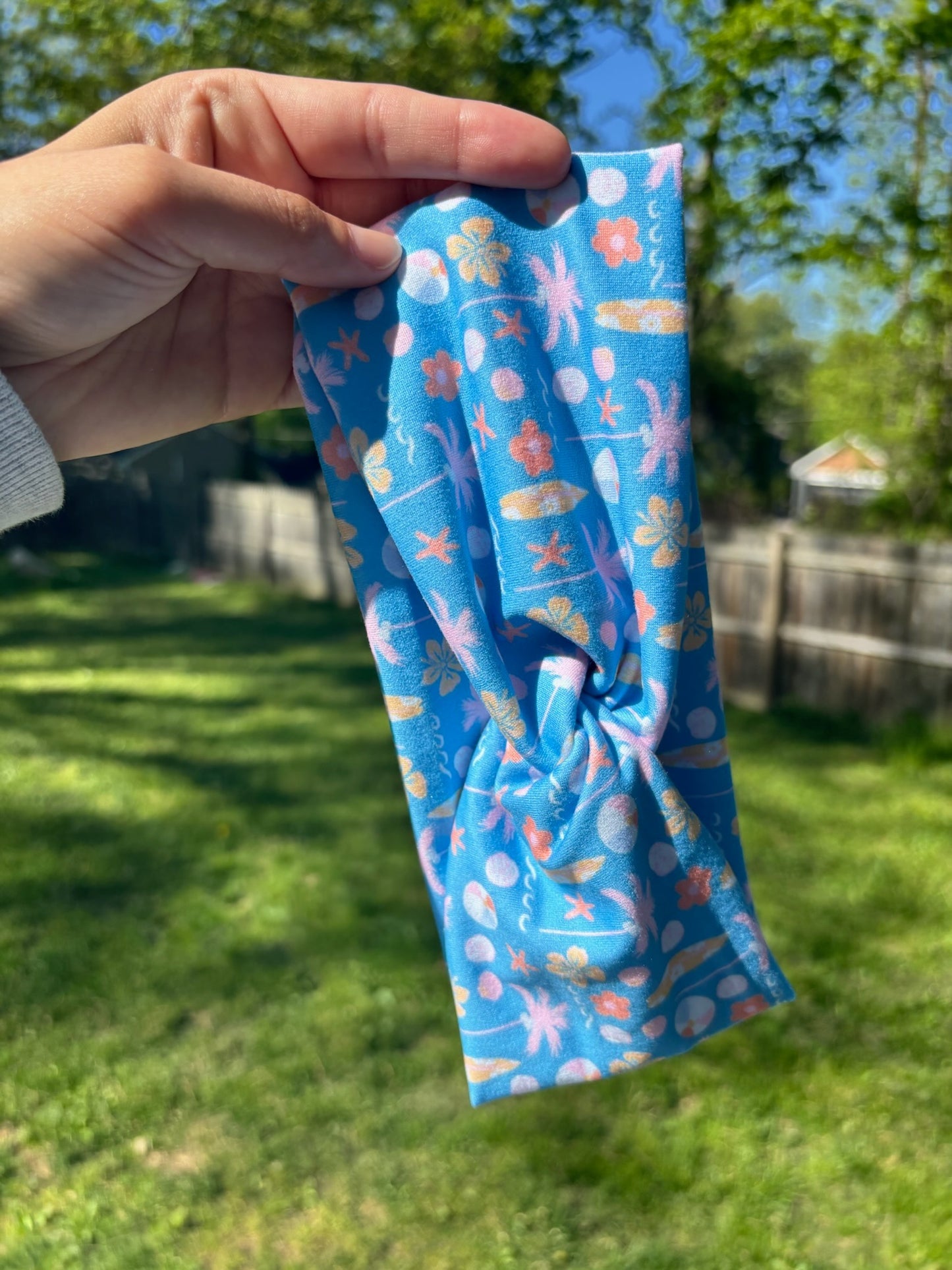 Summer Things Willow Knot