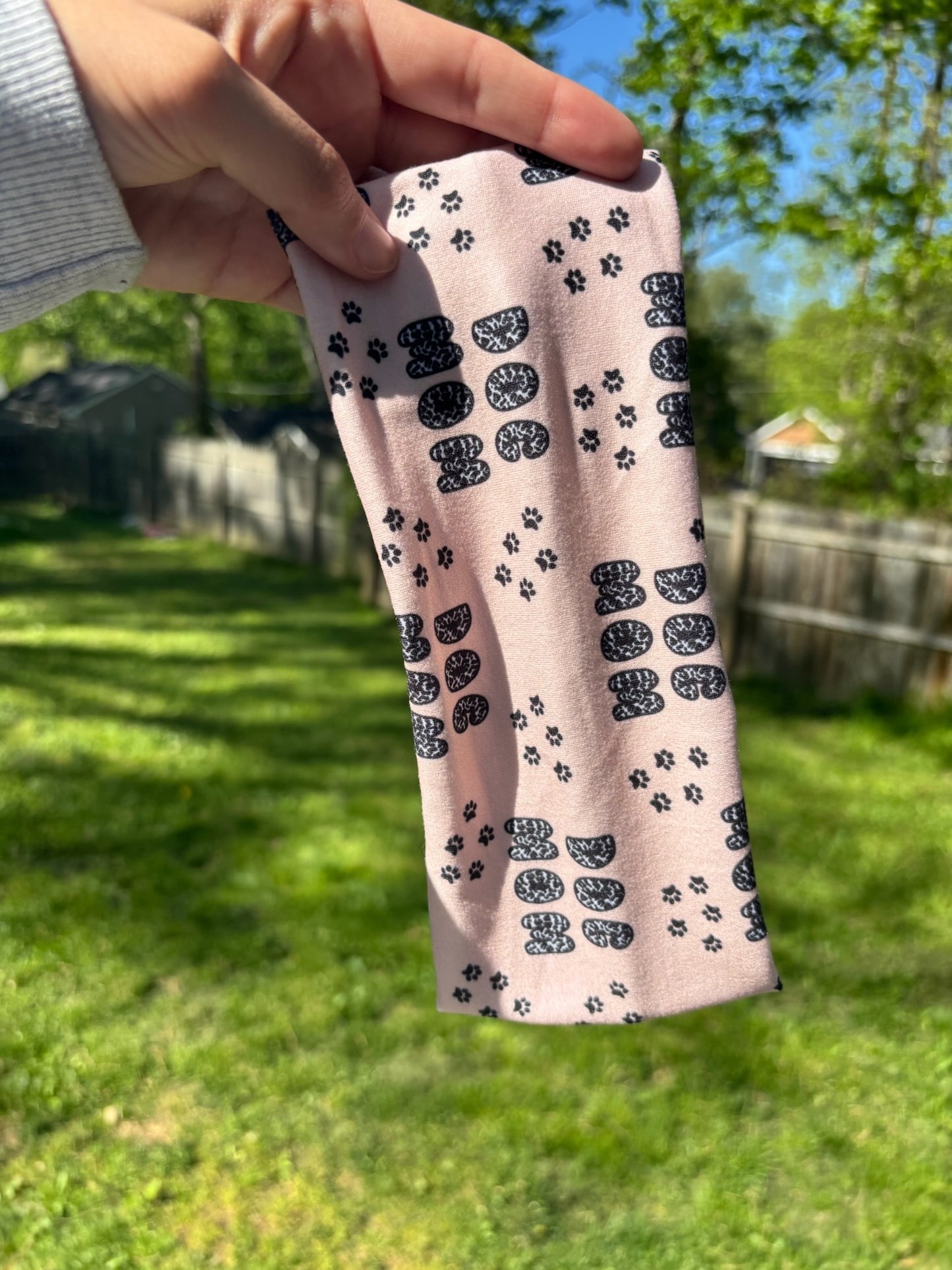 Dog Mom Willow Knot