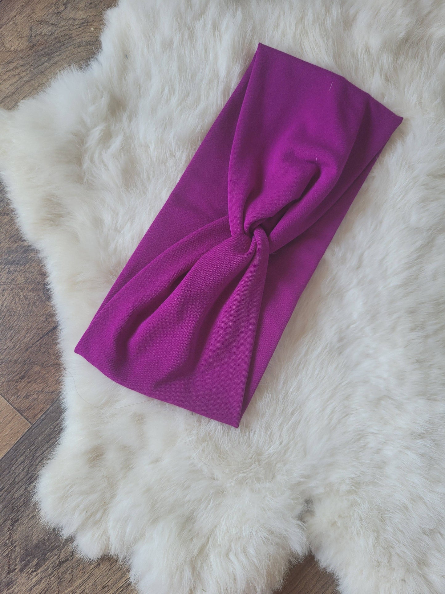 Violet Willow Knot