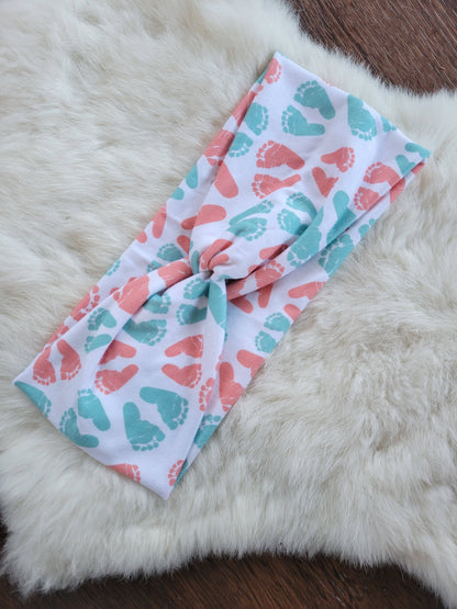 Pink And Blue Baby Feet Willow Knot