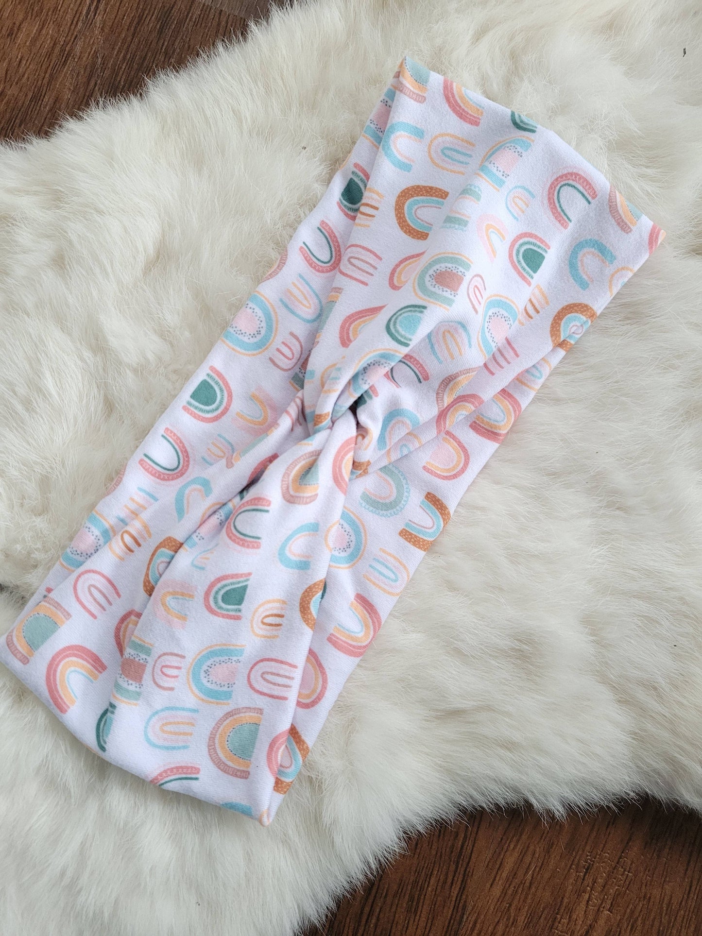 Mini Rainbows Willow Knot