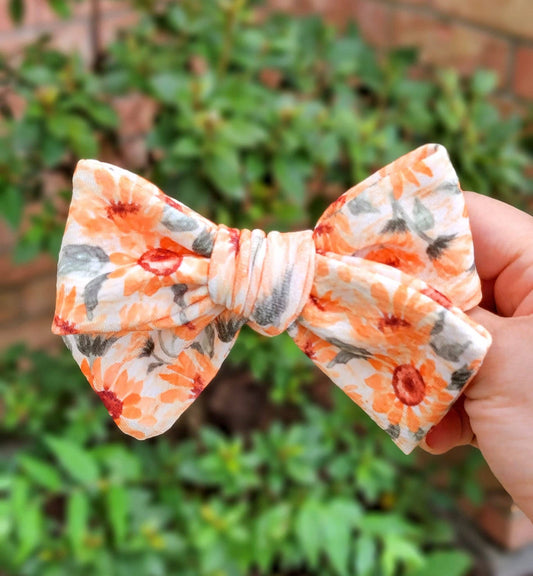 XL Chloe Bow-Watercolor Sunflower