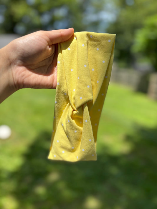 Yellow Polka Dots Willow Knot