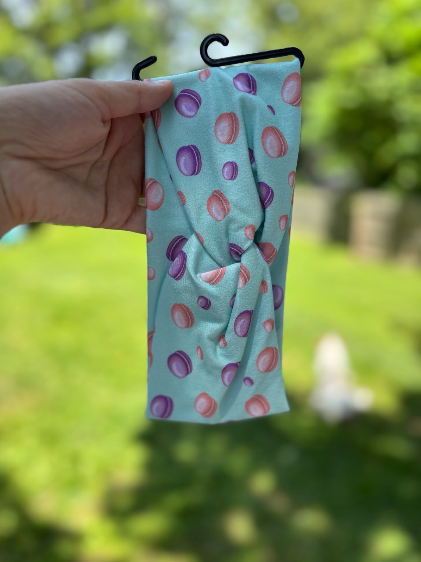 Pretty in Macaron Willow Knot