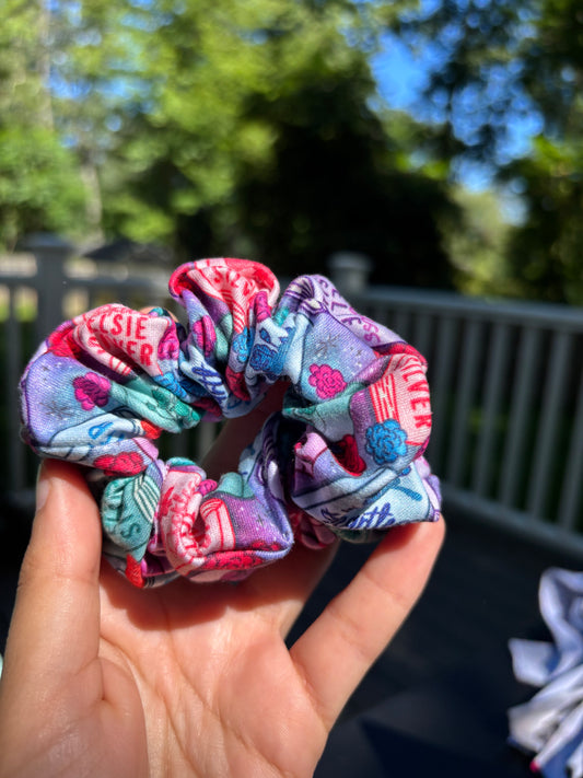 Chestnut Spring Scrunchie