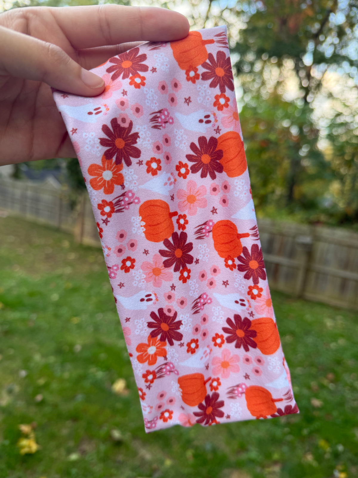 Spooky in Pink Willow Knot