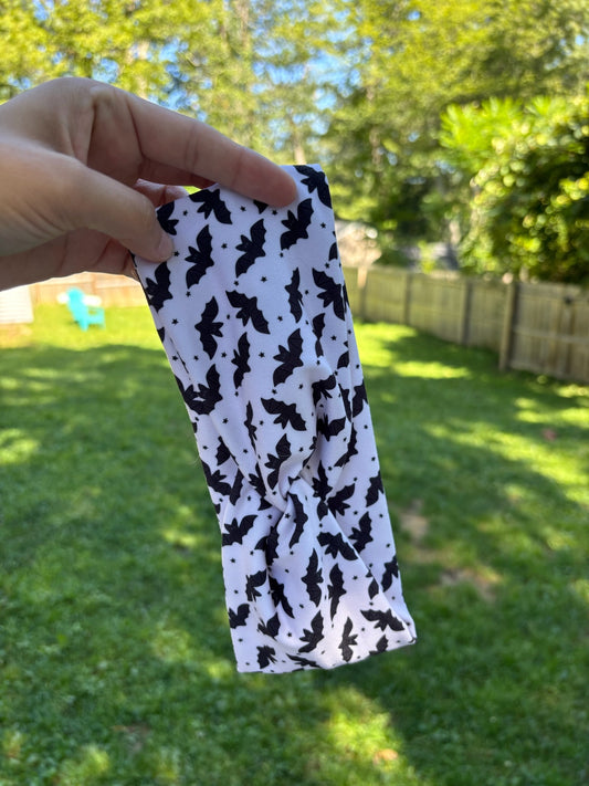 Batty for You Willow Knot