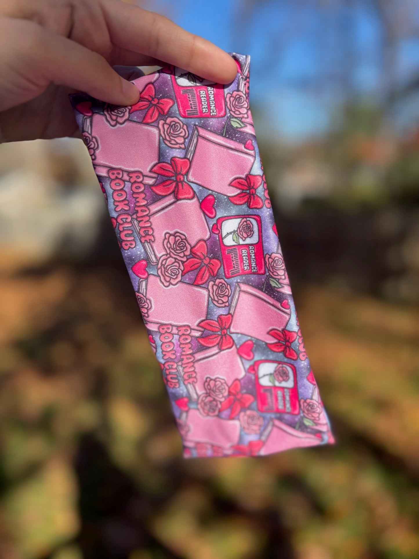 Romance Bookclub Willow Knot