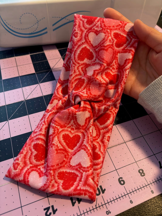 Heartbreaker Willow Knot