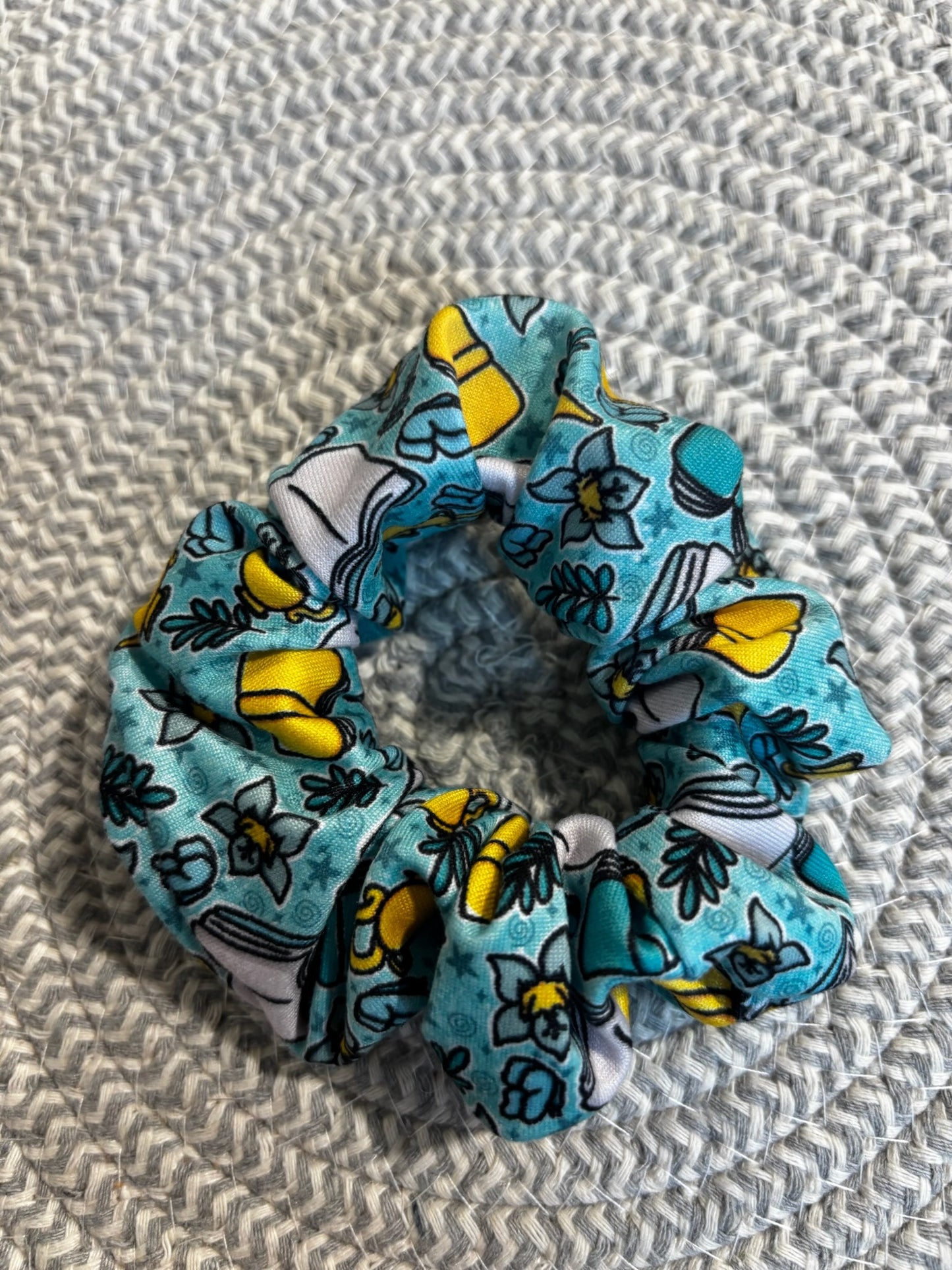 Magic Lamp & Books Scrunchie