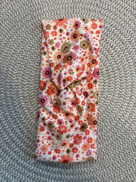 Ditsy Floral Coral Willow Knot